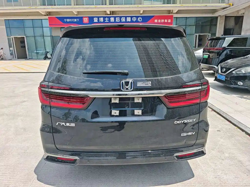 Honda Odyssey 2024 2.0L e:HEV