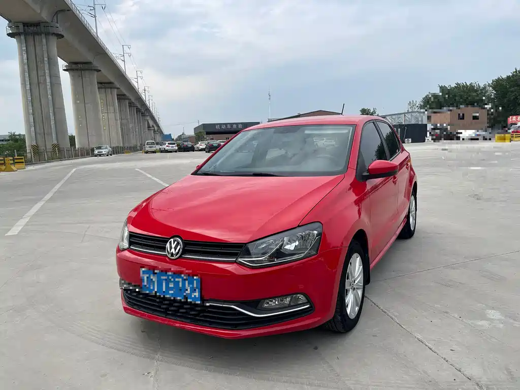 Volkswagen Polo 2016