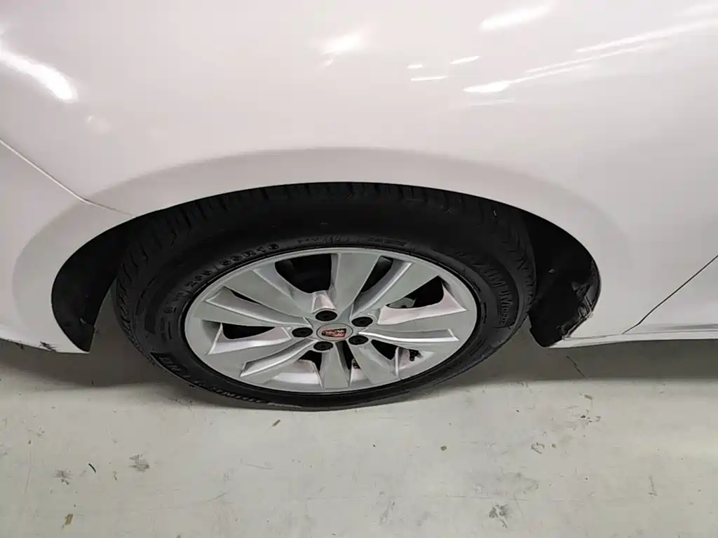 Roewe 360 — миниатюра 23