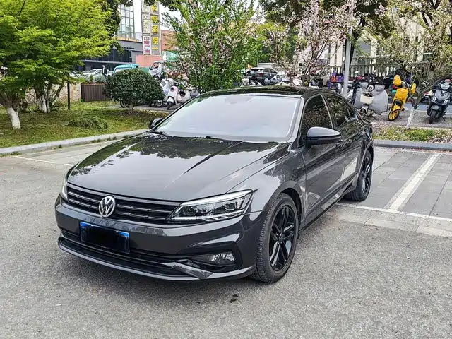 Volkswagen Lamando