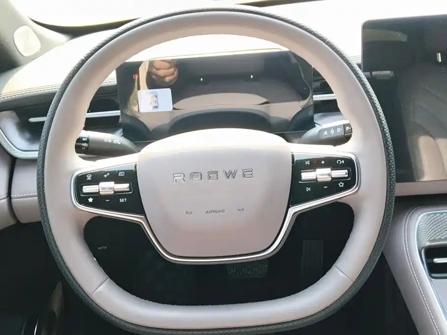 Roewe M7 DMH — миниатюра 15