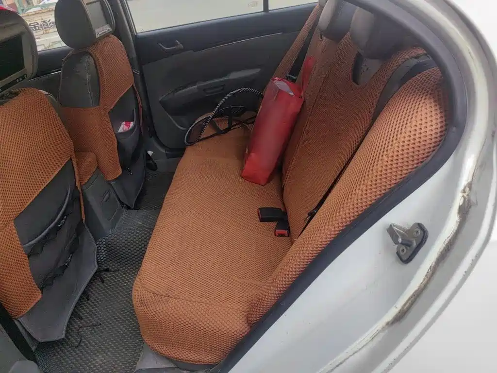 Geely Emgrand Classic — миниатюра 18
