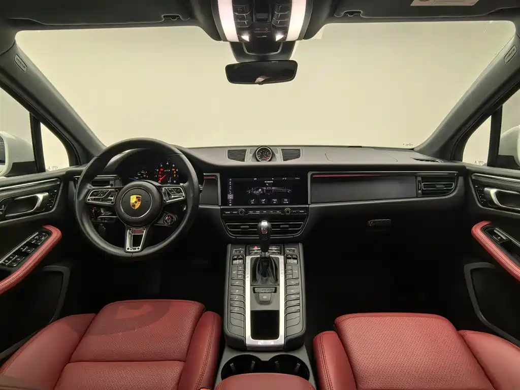 Porsche Macan — миниатюра 12