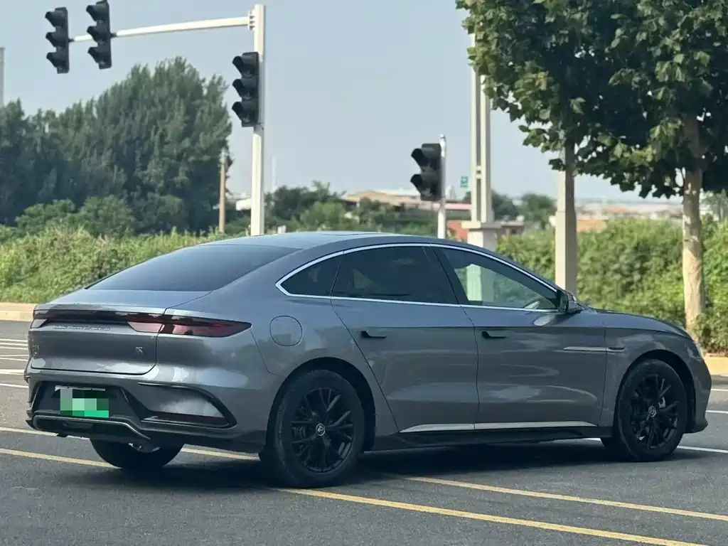 BYD Han — миниатюра 9