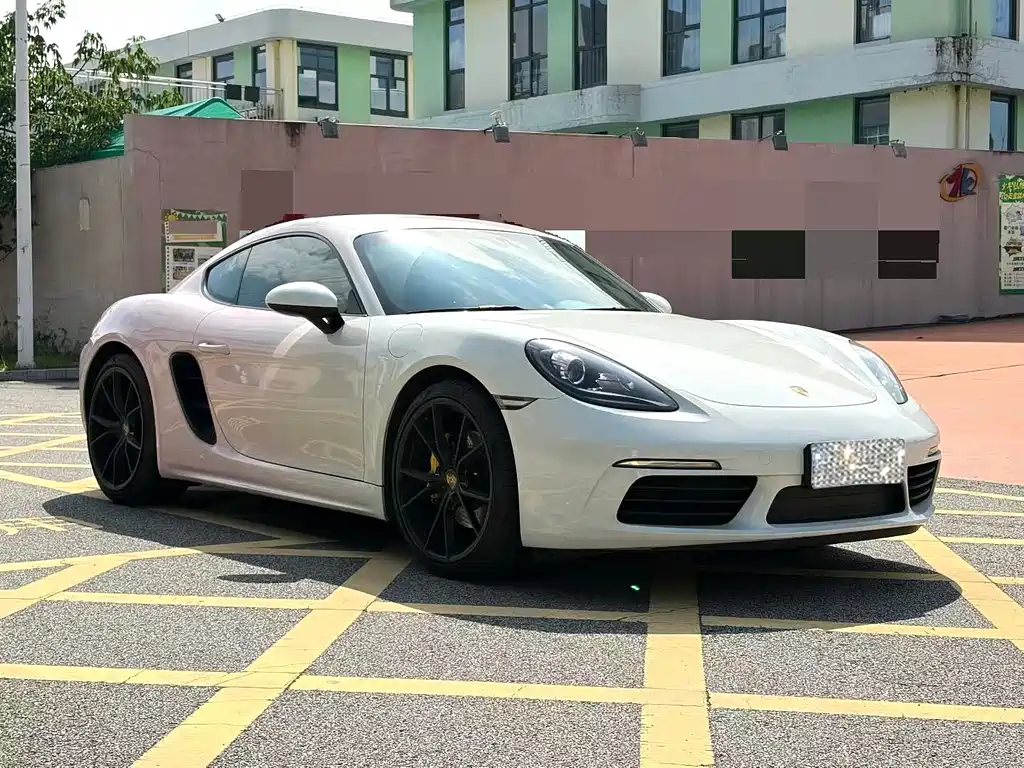 Porsche 718 2018 Cayman 2.0T