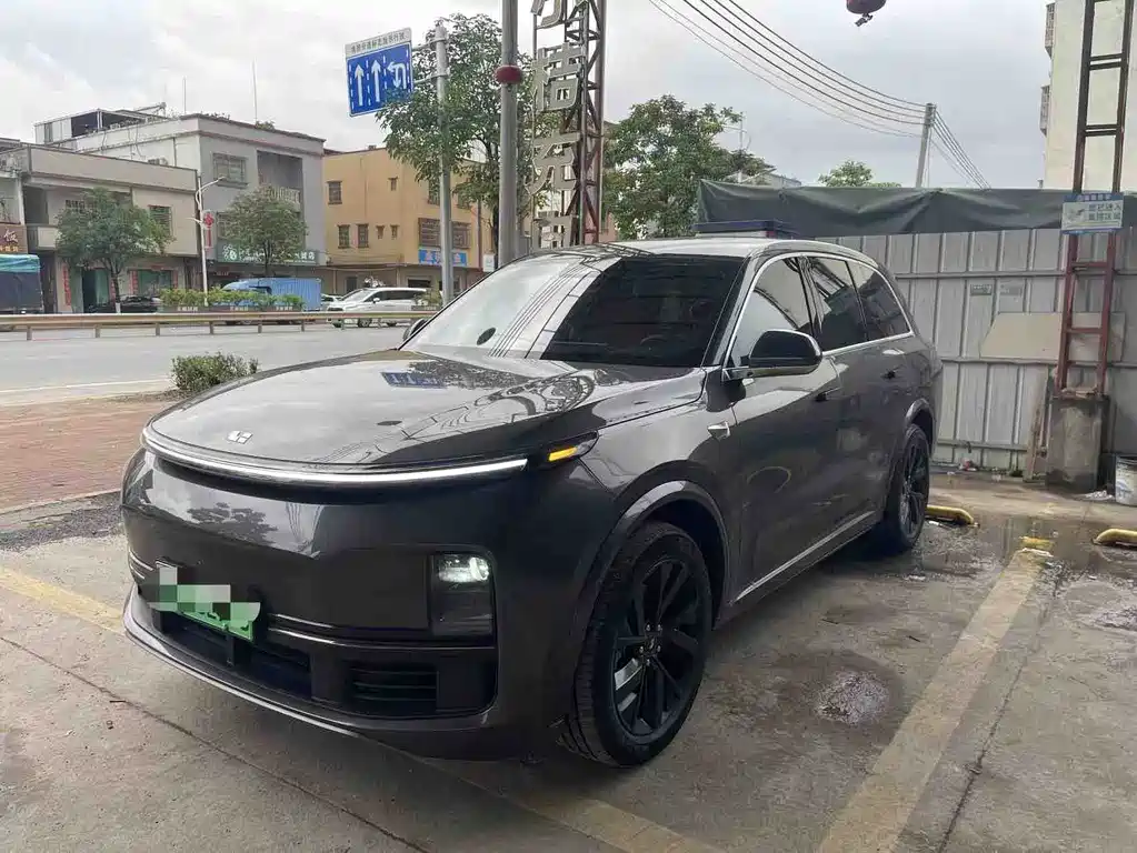 Li Auto Li L8 2023