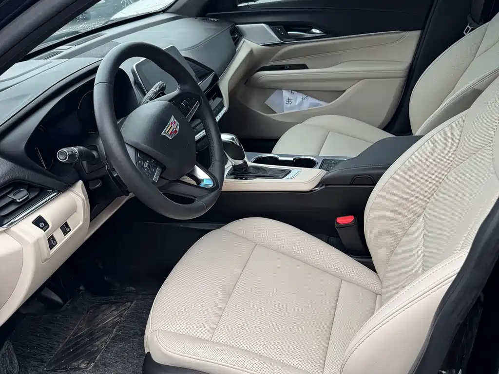 Cadillac CT4 2023 25T Luxury