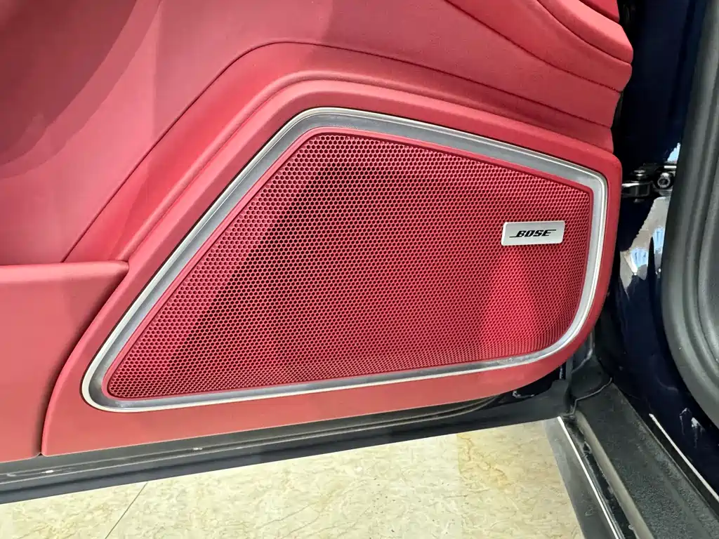 Porsche Panamera — миниатюра 18