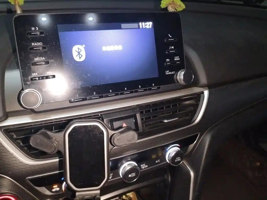 Honda Accord — миниатюра 9
