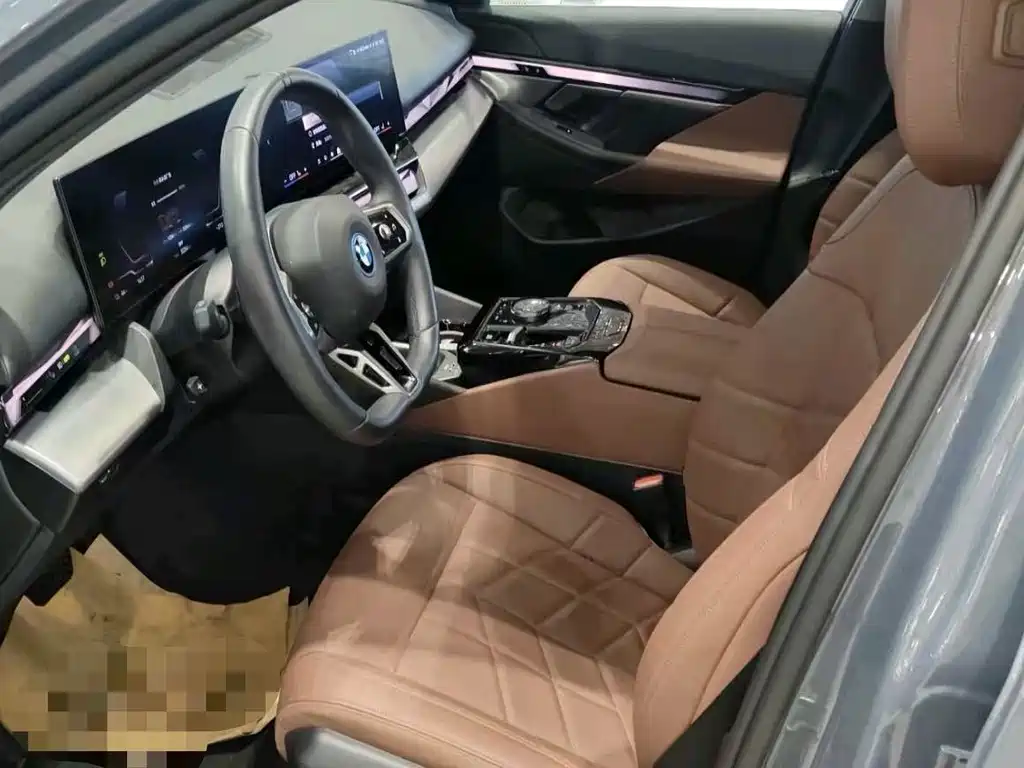 BMW i5 — миниатюра 15