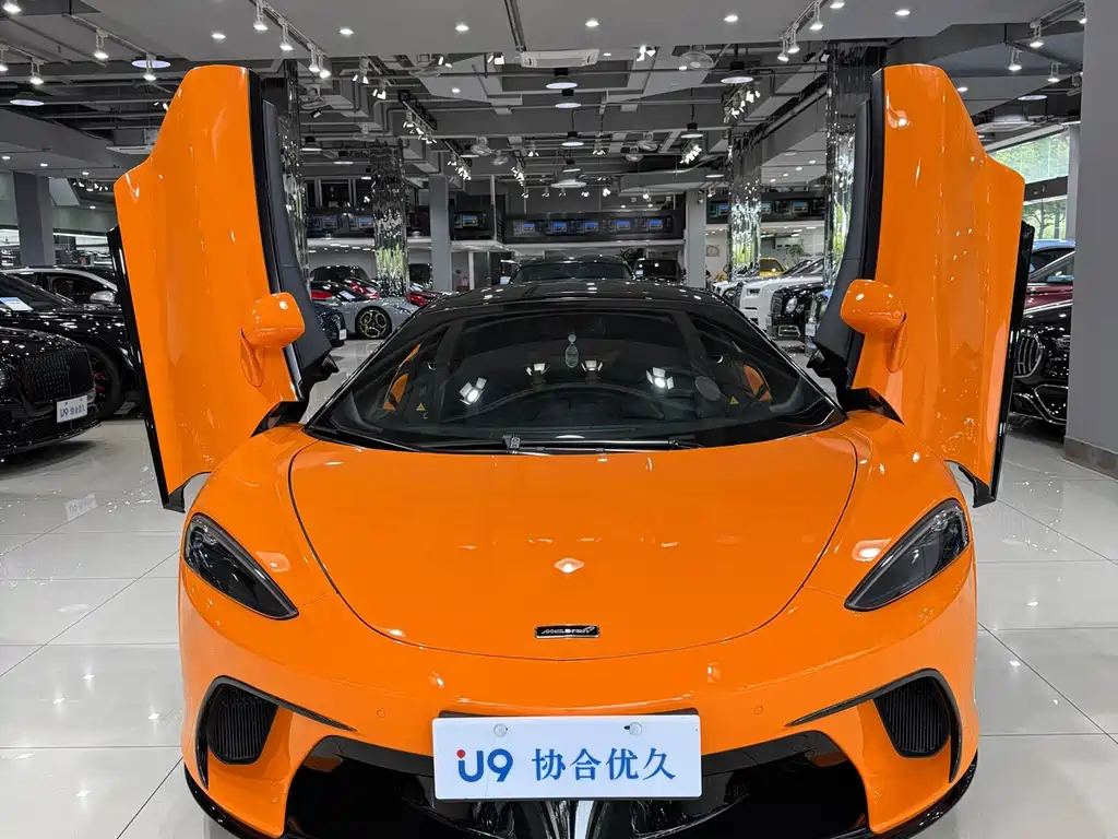 McLaren GT — миниатюра 2