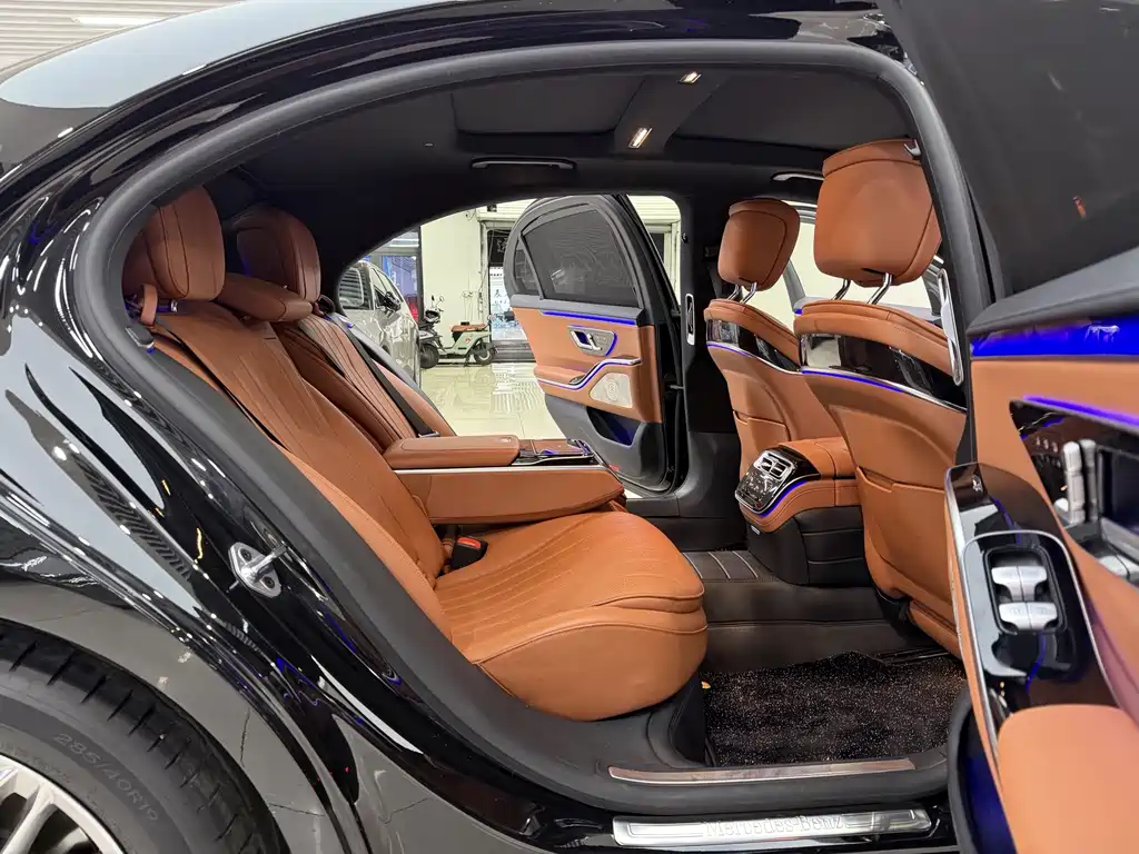 Mercedes-Benz S-Class — миниатюра 10