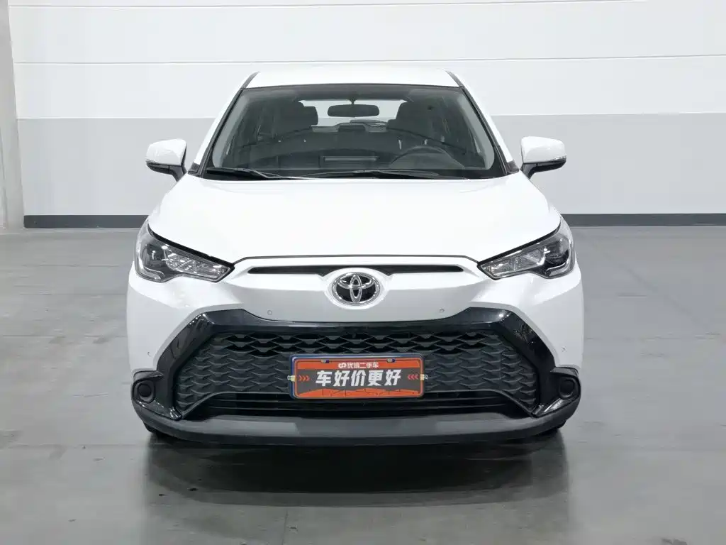 Toyota Frontlander — миниатюра 3