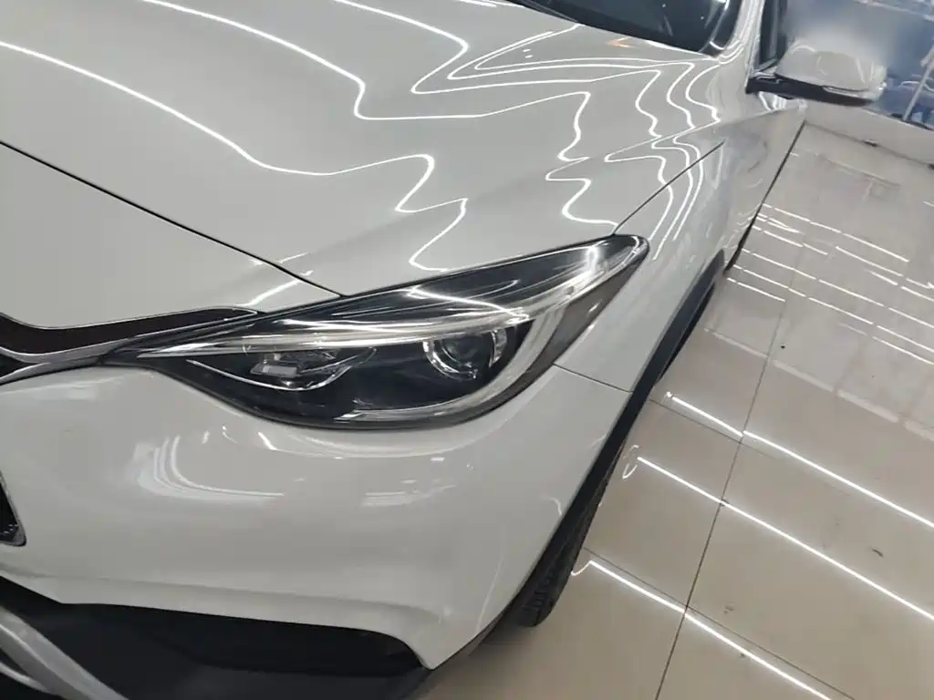 Infiniti QX30 — миниатюра 24