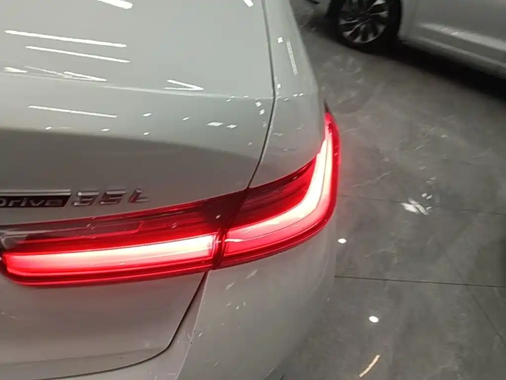 BMW i3 2024 eDrive 35 L