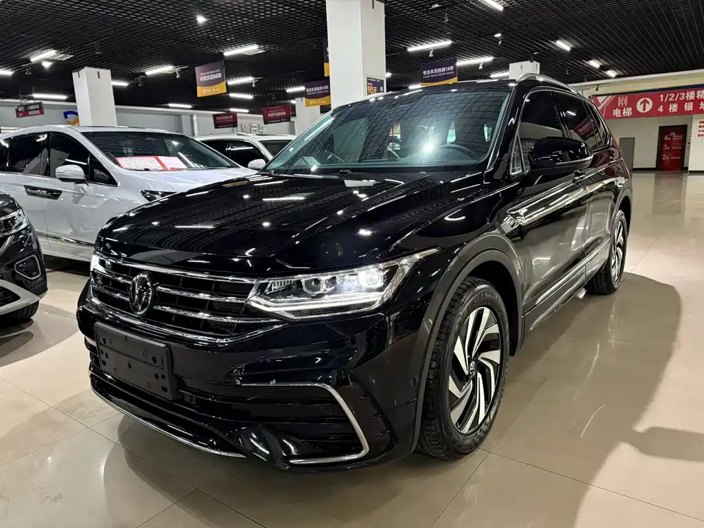 Volkswagen Tiguan L 2024