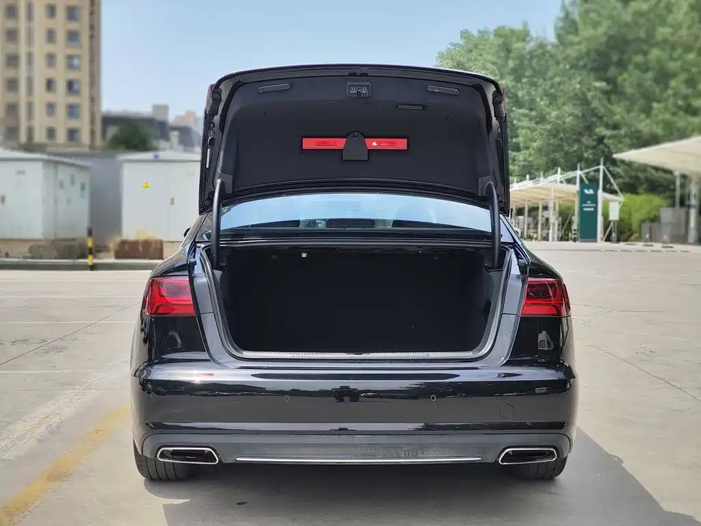 Audi A6L — миниатюра 7