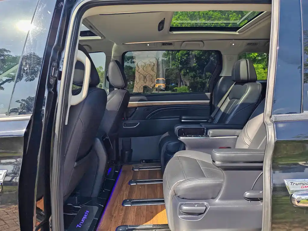 GAC M8 2021 390T Luxury