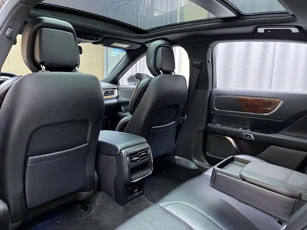 Lincoln Continental 2017 2.0T Premium