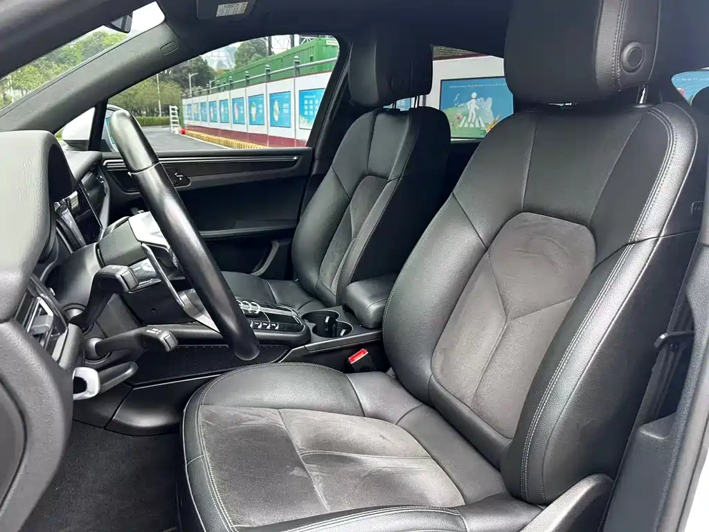Porsche Macan - фото 5