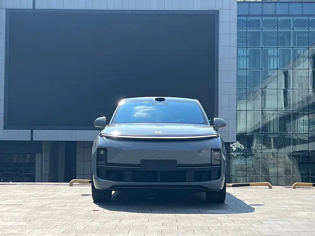 Li Auto Li L9 — миниатюра 2