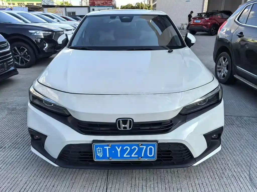 Honda Civic 2022 240TURBO CVT