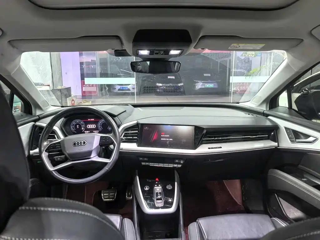 Audi Q5 e-tron 2023 40 e-tron