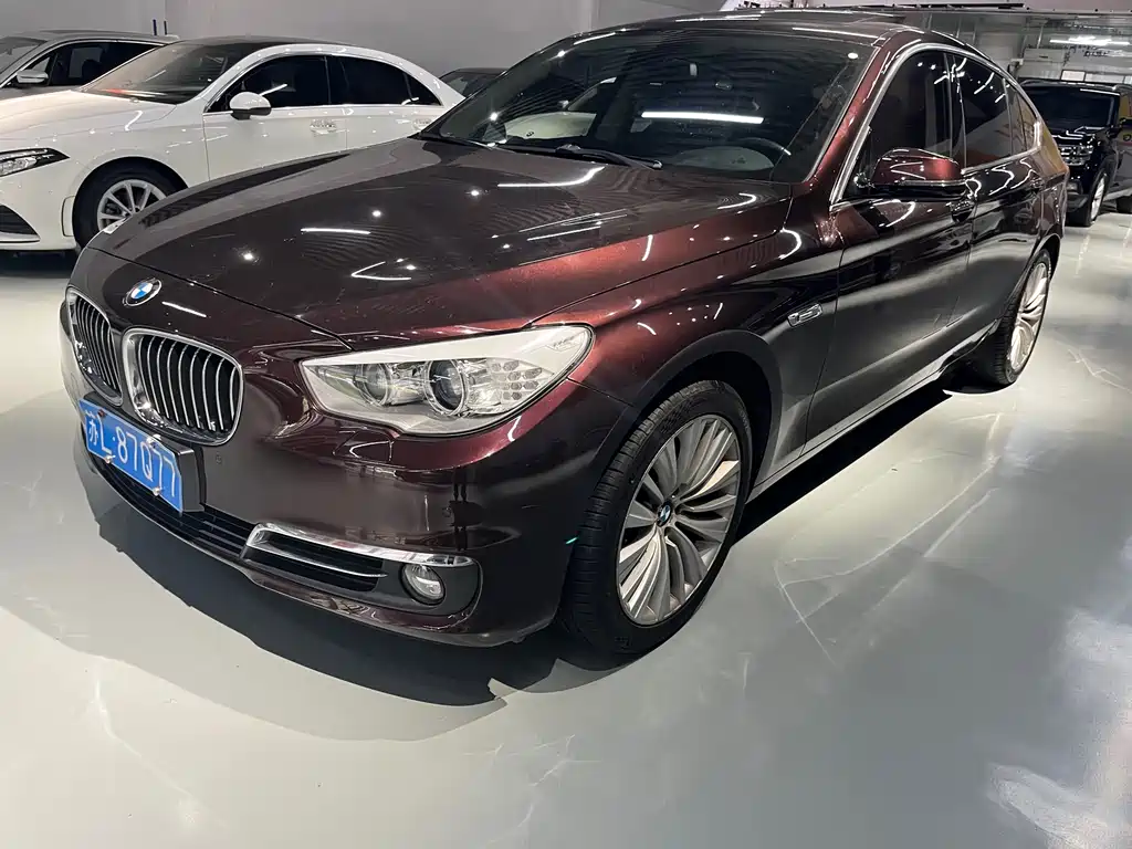 BMW 5 Series GT 2014
