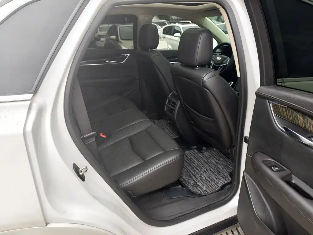 Cadillac XT5 2016 28T Luxury