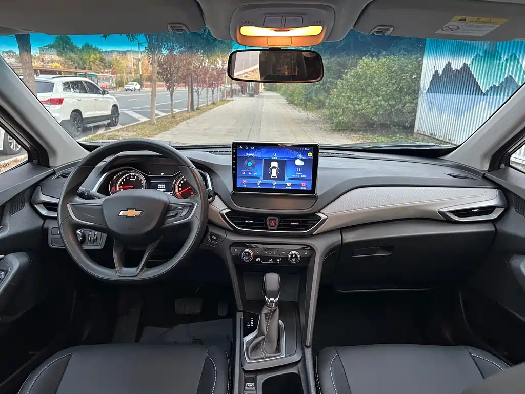 Chevrolet Volando — миниатюра 6
