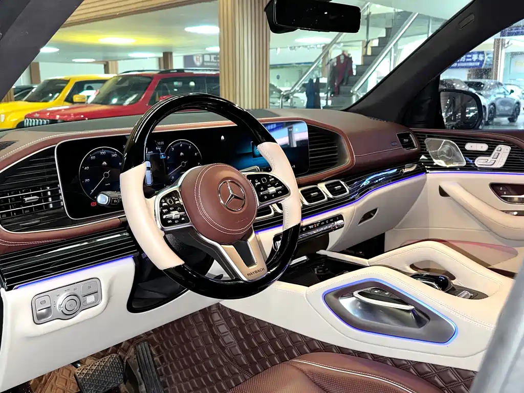 Mercedes-Benz GLS — миниатюра 7