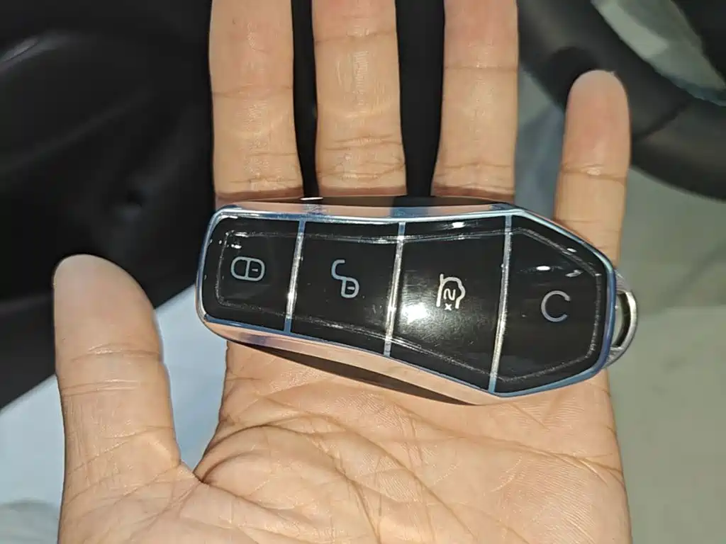 BYD Seal 06 06 2025 DM-i Smart Drive 120KM