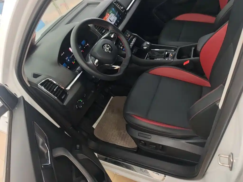 Skoda Karoq — миниатюра 15