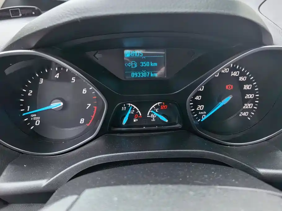 Ford Kuga — миниатюра 14