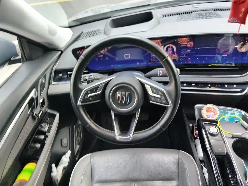 Buick E5 — миниатюра 6