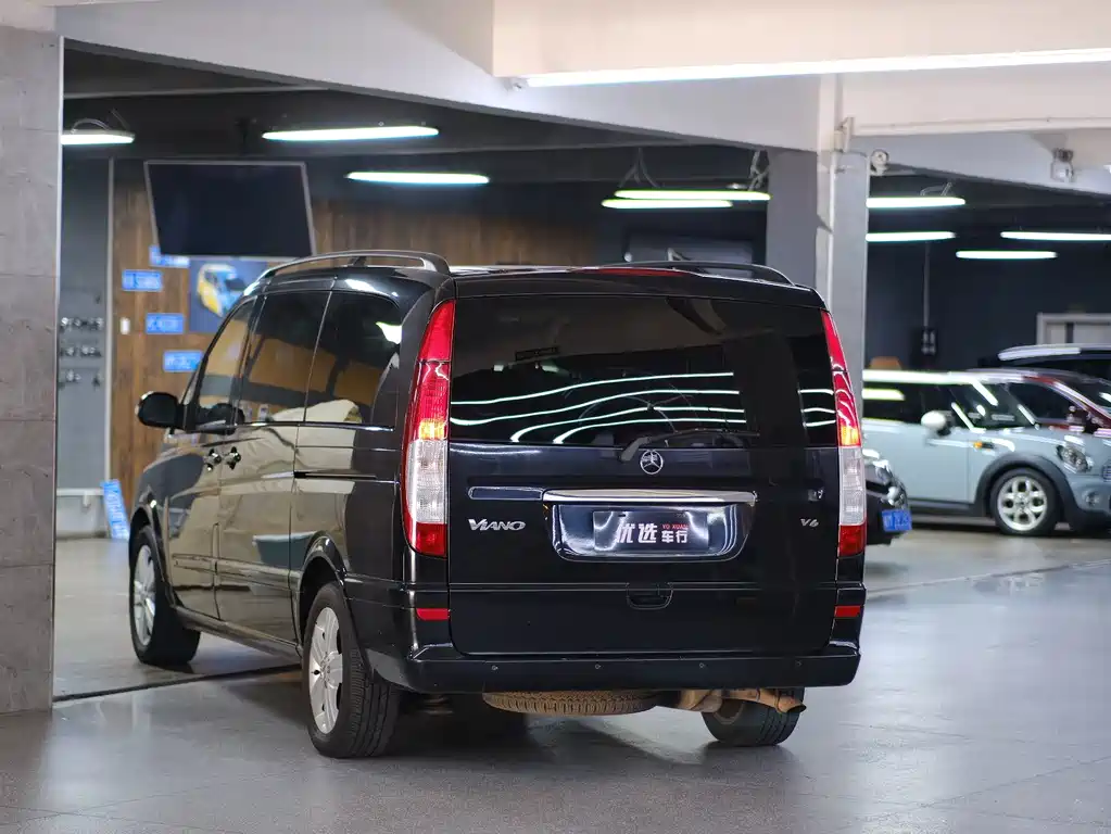 Mercedes-Benz Viano — миниатюра 16