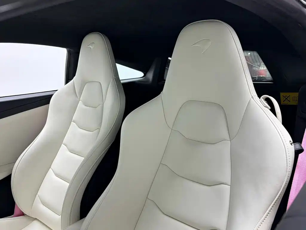 McLaren 625C 2015 3.8T Coupe