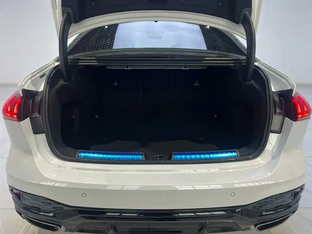 Audi A5L 2026 2.0T Sport