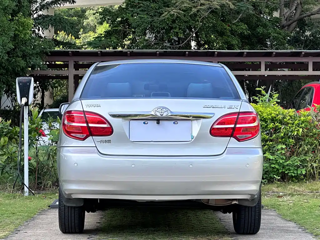 Toyota Corolla 2013 1.6L MT
