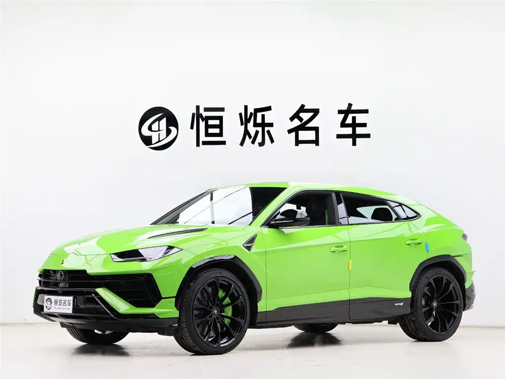 Lamborghini Urus 2024