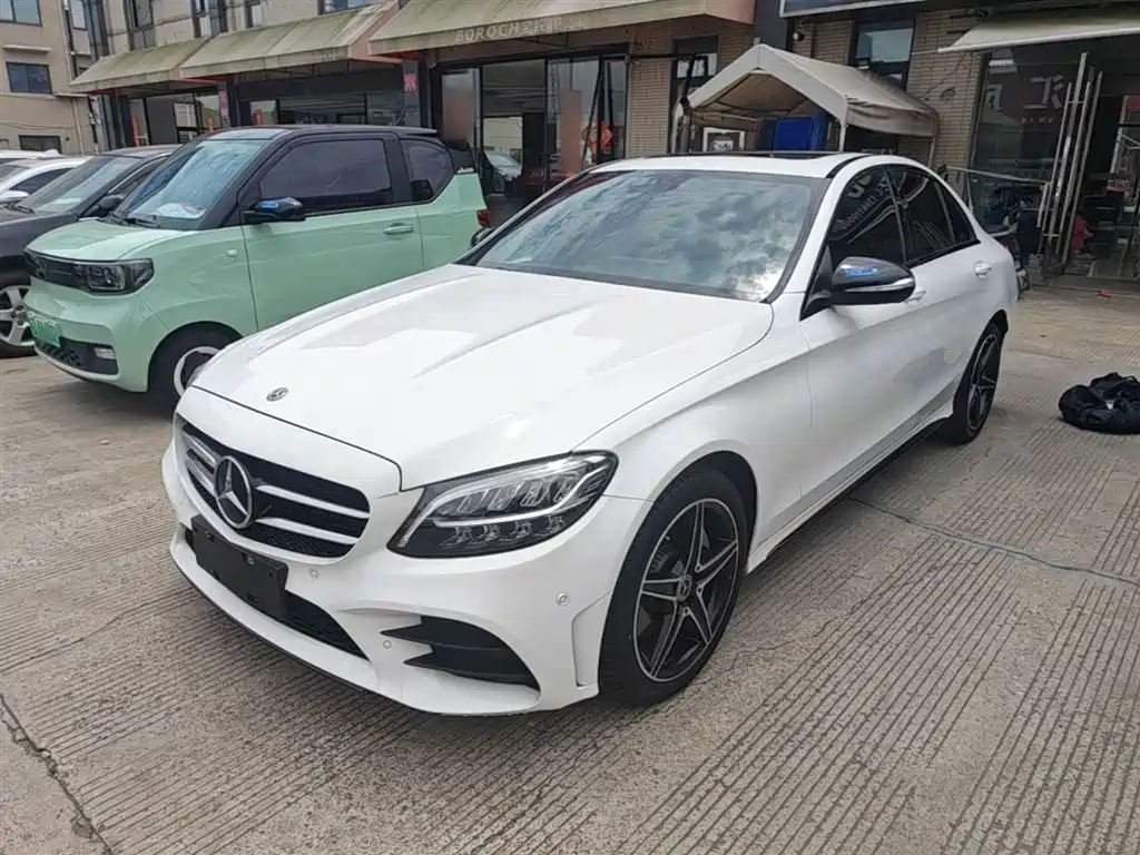 Mercedes-Benz C-Class 2020