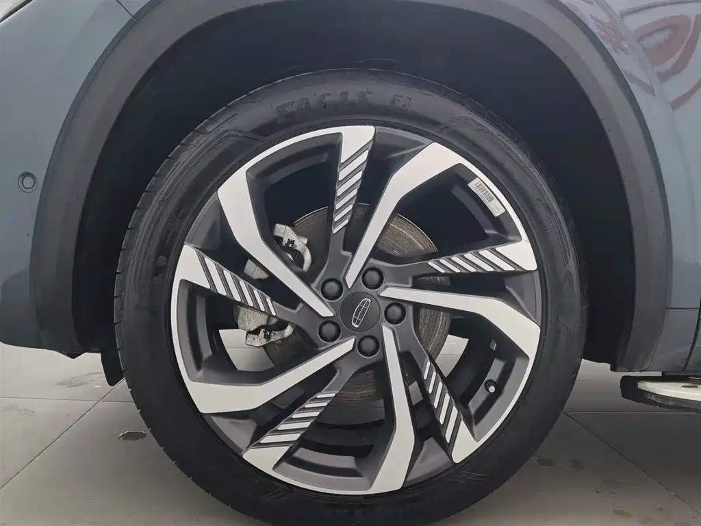 GEELY AUTOMOBILE XINGYUE L