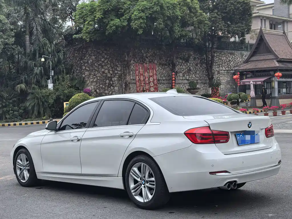 BMW 3 Series — миниатюра 8