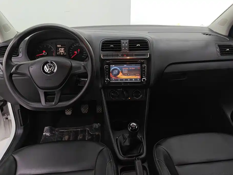 Volkswagen Polo — миниатюра 12