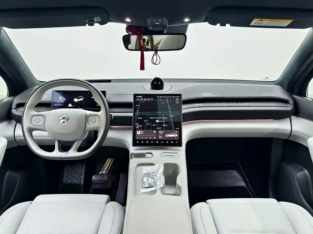 NIO ES6 — миниатюра 13