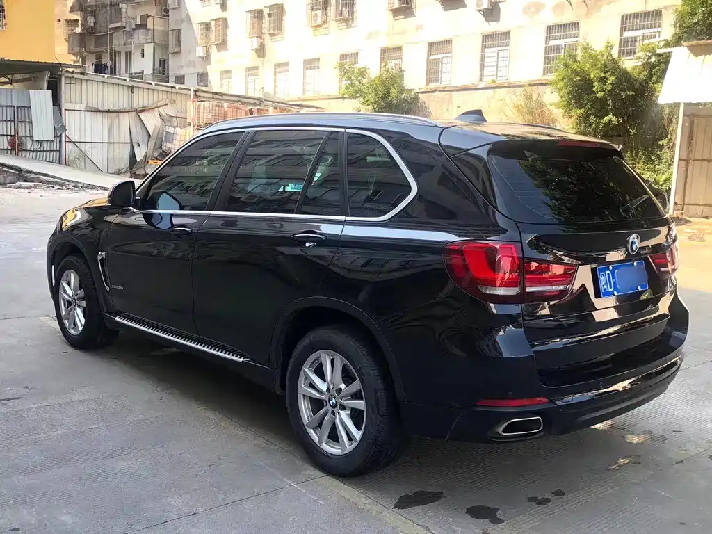 BMW X5 (Import) — миниатюра 4