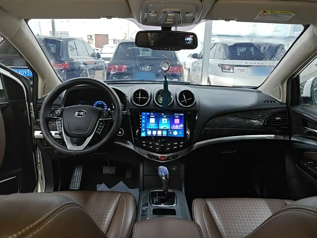 BYD S7 — миниатюра 10