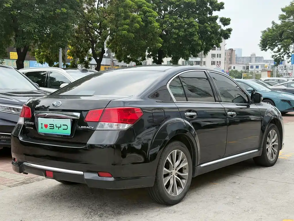 Subaru Legacy — миниатюра 11