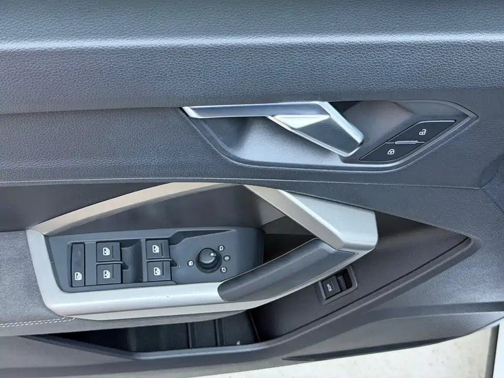 Audi Q3 — миниатюра 4