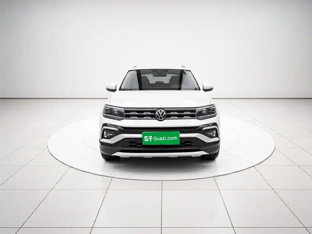Volkswagen T-Cross — миниатюра 2